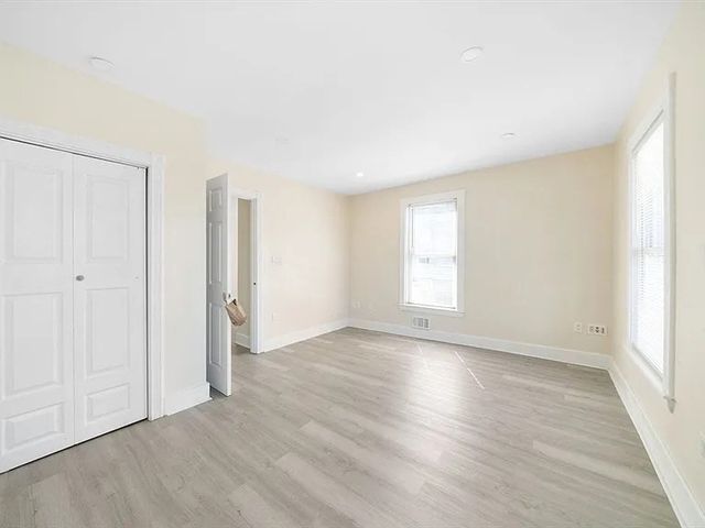 229 Lincoln 1, Worcester, MA 01605