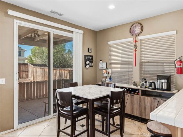 15126 Bluffside Lane, Victorville, CA 92394