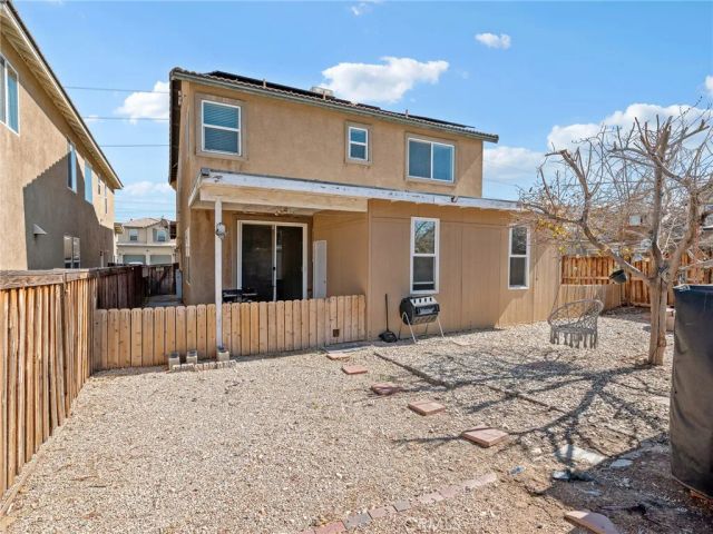 15126 Bluffside Lane, Victorville, CA 92394