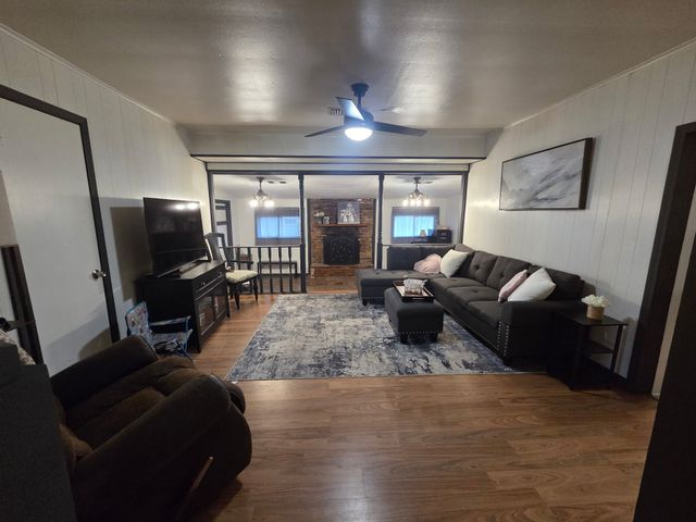301 Old Plain Dealing Road, Benton, LA 71006