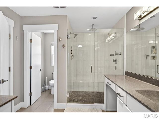 4321 Maryland Avenue, St Louis, MO 63108