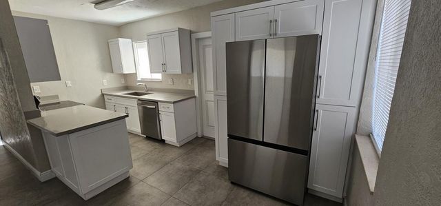 634 W 35th Street, Hialeah, FL 33012