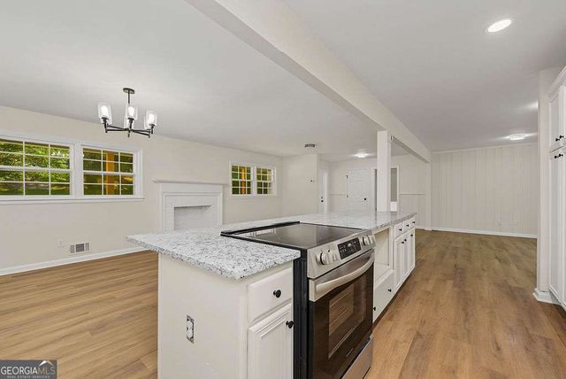 2436 Ovidia Circle SW, Atlanta, GA 30311