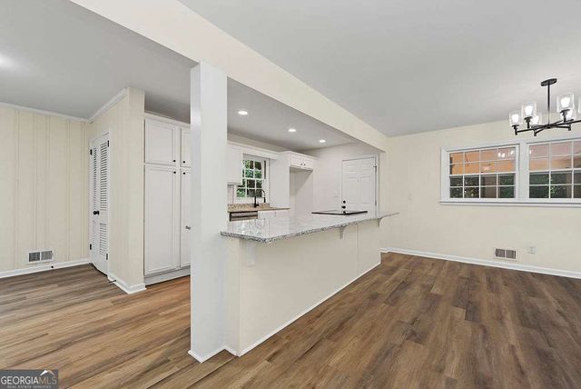 2436 Ovidia Circle SW, Atlanta, GA 30311