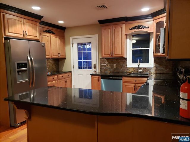 49 Harrison Road 2nd Floor, Riverdale Borough, NJ 07457