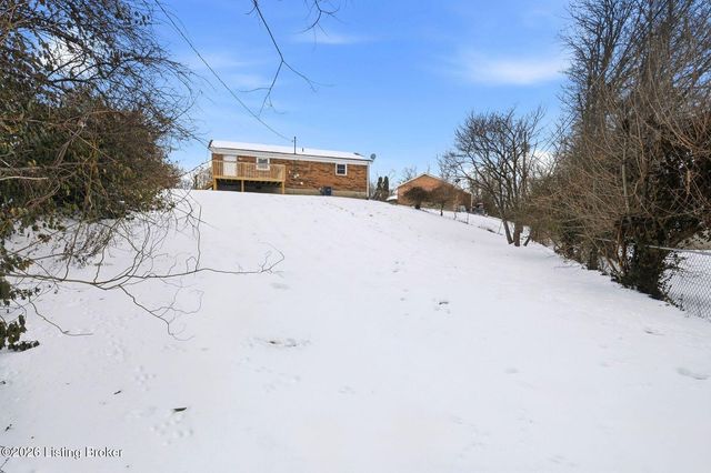 1805 Oakwood Ct, Shelbyville, KY 40065