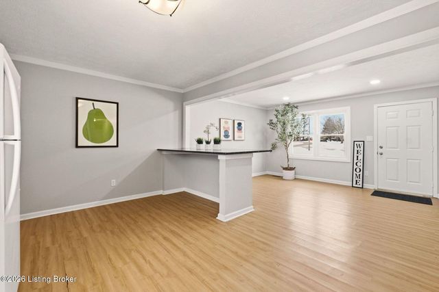 1805 Oakwood Ct, Shelbyville, KY 40065