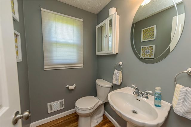 109 Seafarers Lane, Greece, NY 14612