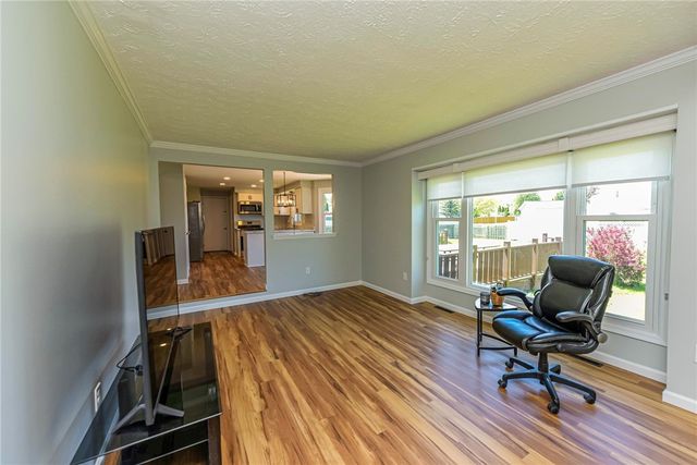 109 Seafarers Lane, Greece, NY 14612