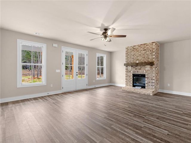 160 Loyd Road, Mansfield, GA 30055