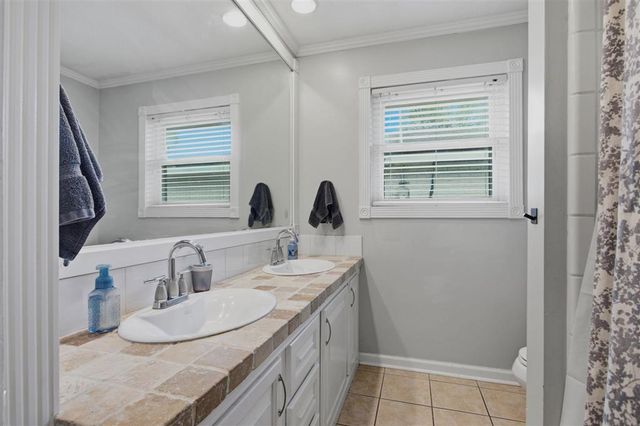 4705 Desoto Street, Lake Charles, LA 70607