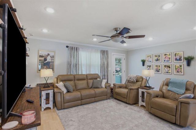 4705 Desoto Street, Lake Charles, LA 70607