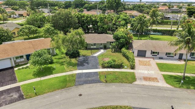 9734 Alaska Circle, Boca Raton, FL 33434