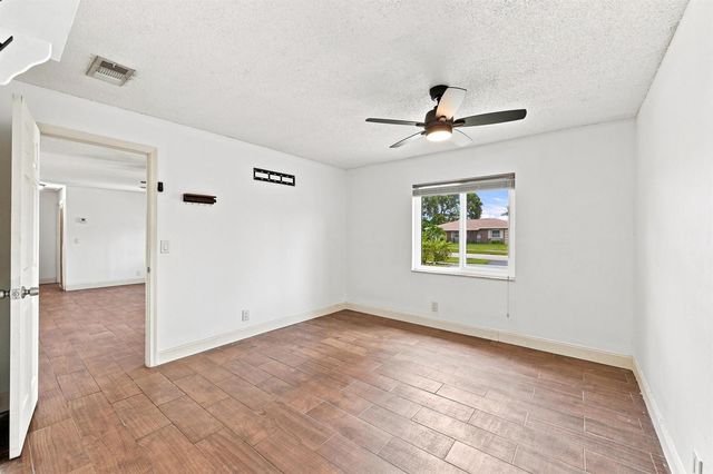 9734 Alaska Circle, Boca Raton, FL 33434