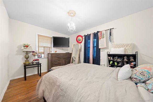 831 Dean Drive, Baldwin, NY 11510