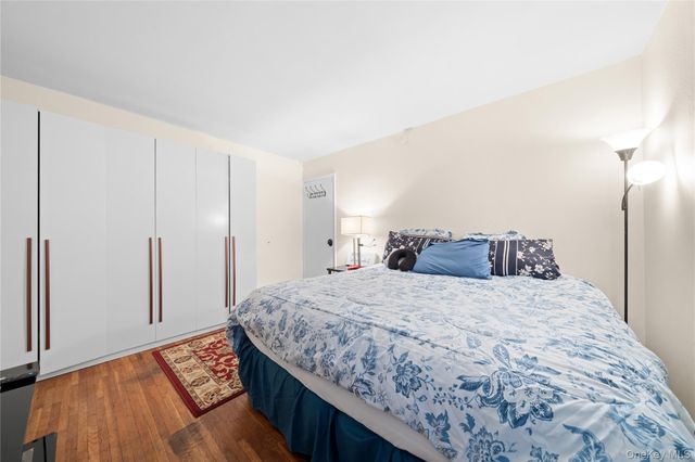 831 Dean Drive, Baldwin, NY 11510