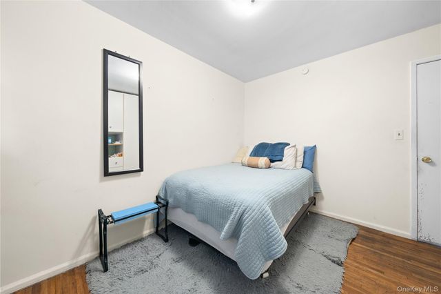 831 Dean Drive, Baldwin, NY 11510