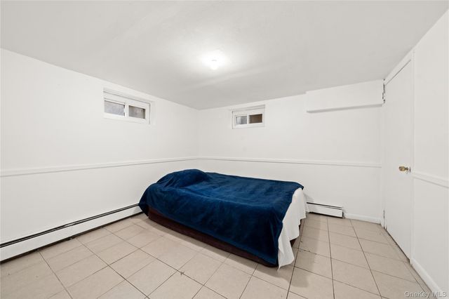 831 Dean Drive, Baldwin, NY 11510