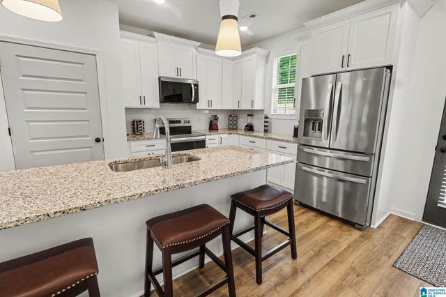 381 SHILOH CREEK DRIVE, Calera, AL 35040