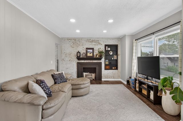 734 Maple Avenue, Harrodsburg, KY 40330