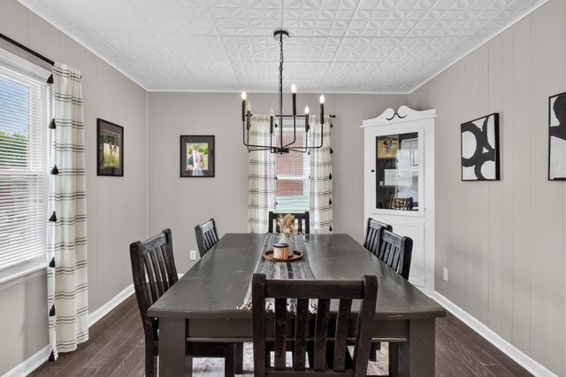 734 Maple Avenue, Harrodsburg, KY 40330