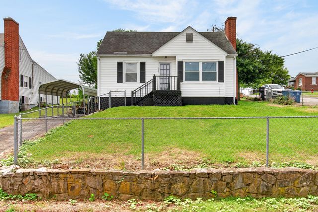 734 Maple Avenue, Harrodsburg, KY 40330