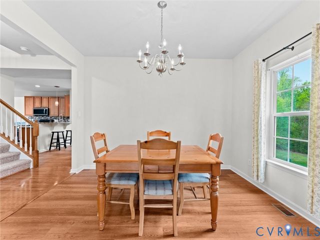 7036 Heartleaf Ln, Moseley, VA 23120