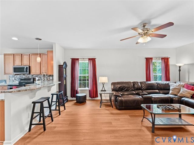 7036 Heartleaf Ln, Moseley, VA 23120