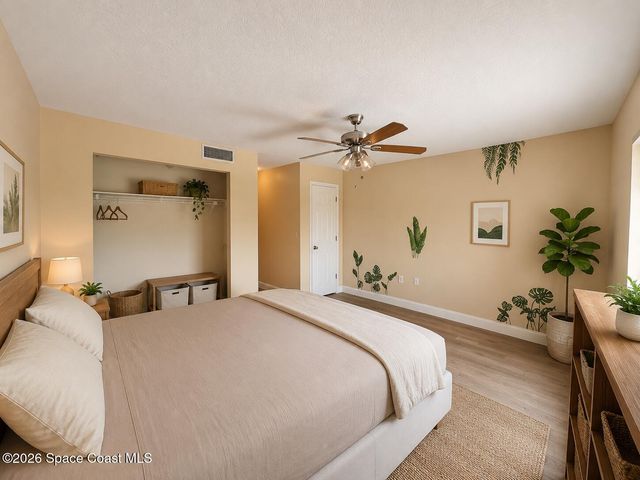 190 Paradise Boulevard 1908, Melbourne, FL 32903