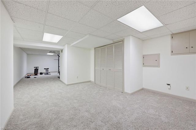 1300 Robin Hood Road, High Point, NC 27262