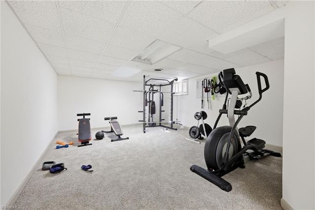 1300 Robin Hood Road, High Point, NC 27262
