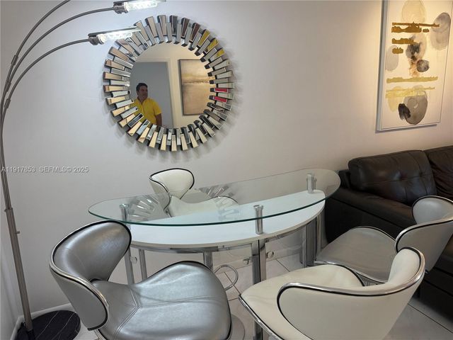 6050 NW 64th Ave 306, Tamarac, FL 33319