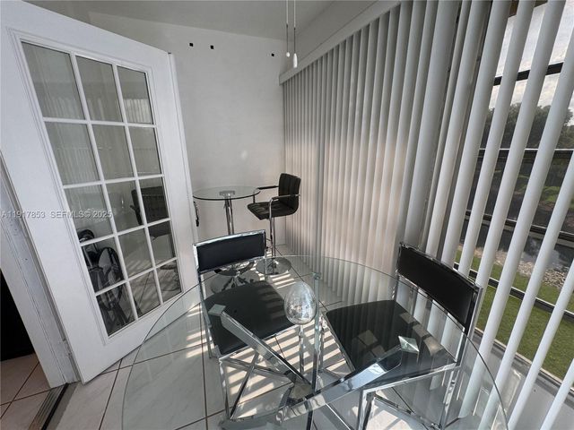 6050 NW 64th Ave 306, Tamarac, FL 33319