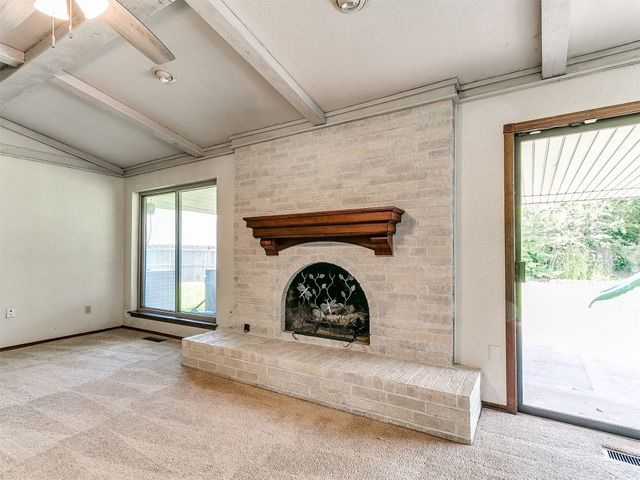100 S Hickory Lane, Moore, OK 73160