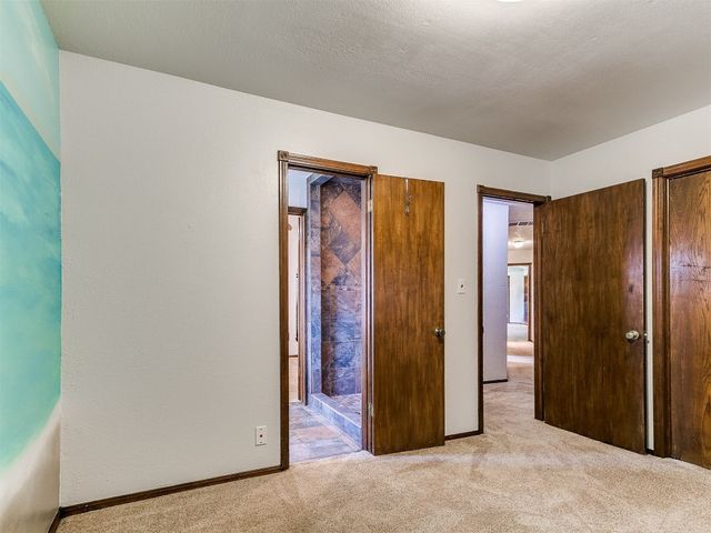 100 S Hickory Lane, Moore, OK 73160
