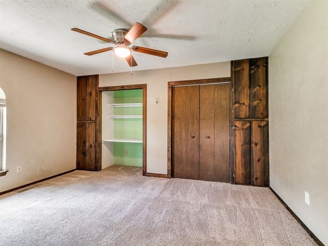 100 S Hickory Lane, Moore, OK 73160
