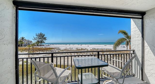 19 WHISPERING SANDS DRIVE 204, Sarasota, FL 34242