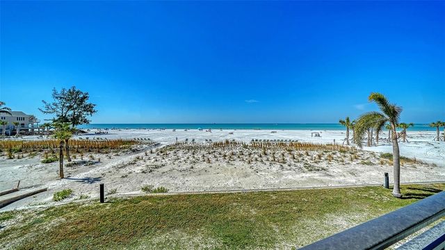 19 WHISPERING SANDS DRIVE 204, Sarasota, FL 34242