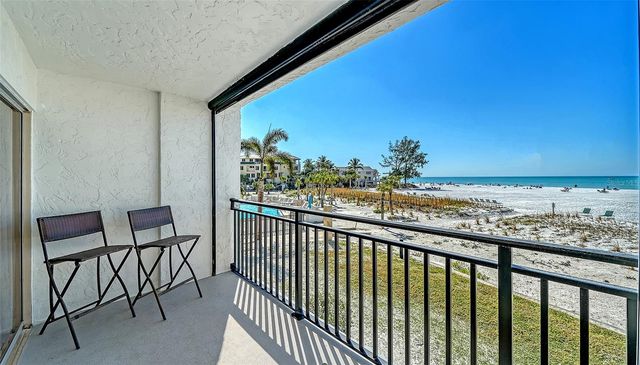 19 WHISPERING SANDS DRIVE 204, Sarasota, FL 34242