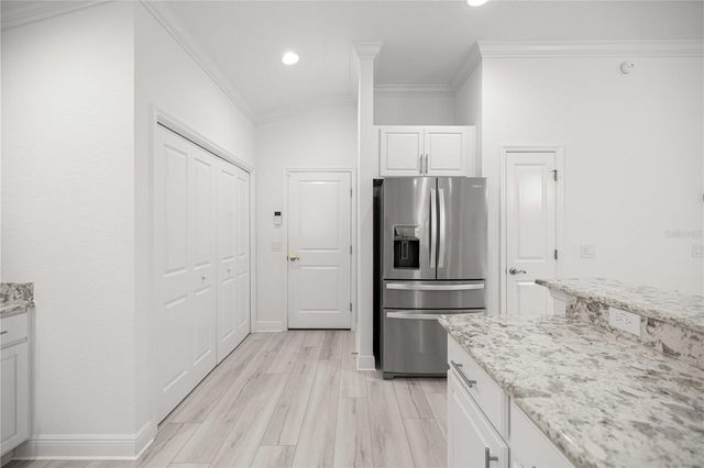 10367 ADDISON SHORE WAY, Oxford, FL 34484