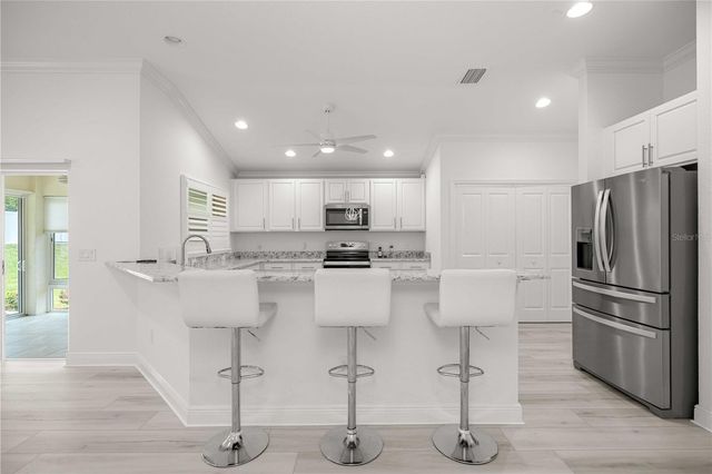 10367 ADDISON SHORE WAY, Oxford, FL 34484