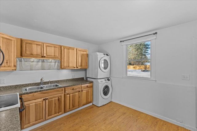 78 Sandhill Rd Apt 7, Essex, VT 05452