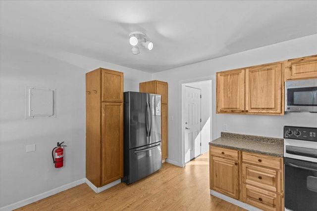 78 Sandhill Rd Apt 7, Essex, VT 05452