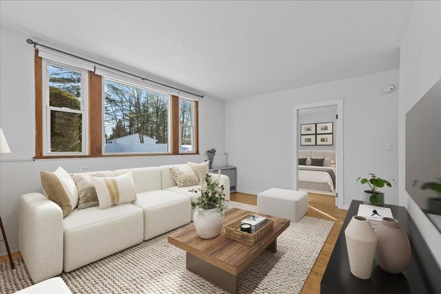 78 Sandhill Rd Apt 7, Essex, VT 05452