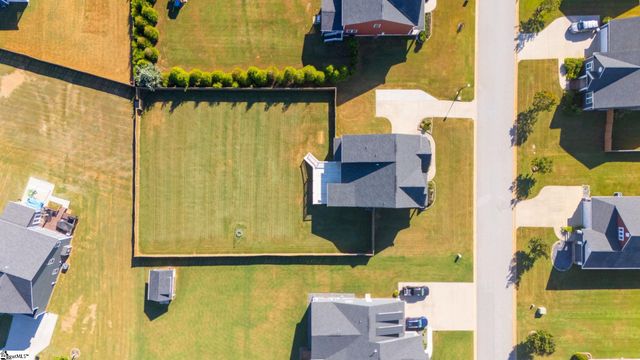 216 Edwin Ellis Drive, Greer, SC 29651