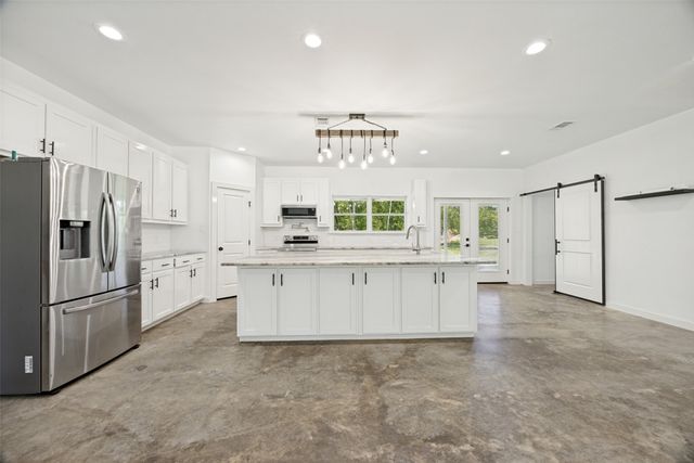 822 Private Road 7370, Point, TX 75472