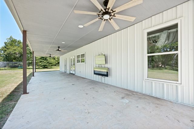 822 Private Road 7370, Point, TX 75472