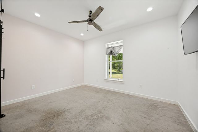 822 Private Road 7370, Point, TX 75472