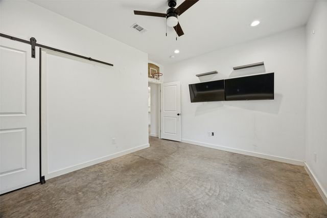 822 Private Road 7370, Point, TX 75472