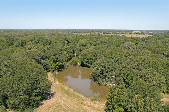 822 Private Road 7370, Point, TX 75472